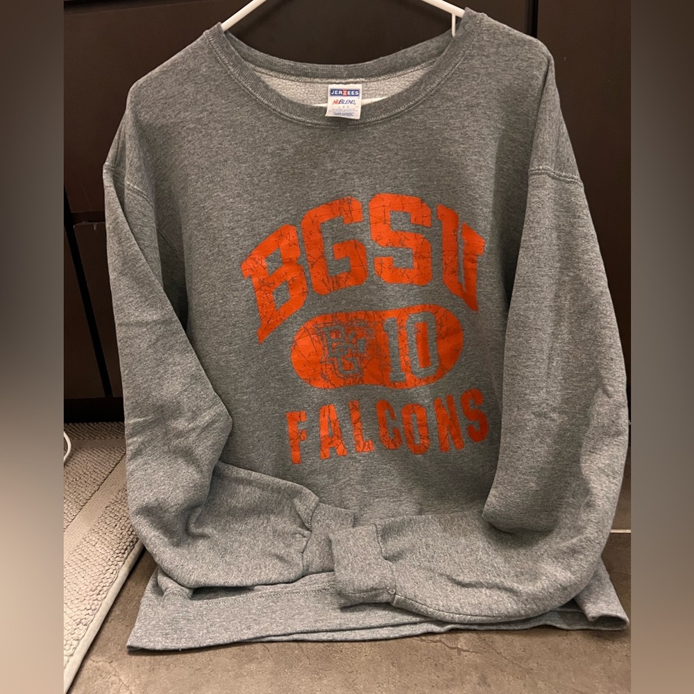 BGSU women’s sweatshirt size large